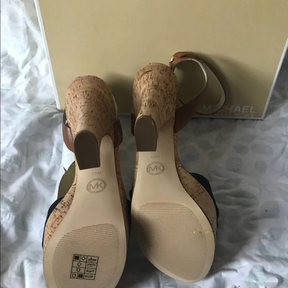 Michael kors shoe size 10 - Picture 4 of 5